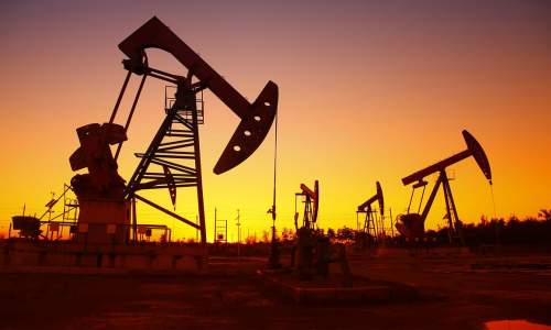 رشدی ۳۲۳ درصدی  پیش‌بینی دولت از درآمدهای نفتی سال ۱۴۰۰