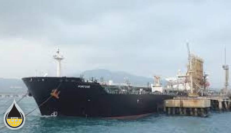 نفتکش ایرانی حامل نفت سنگین ونزوئلا سواحل این کشور را ترک کرد