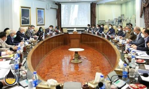 جلسات فصلی وزارت نفت برای رفع تکلیف از قانون پتروپالایشگاه‌ها