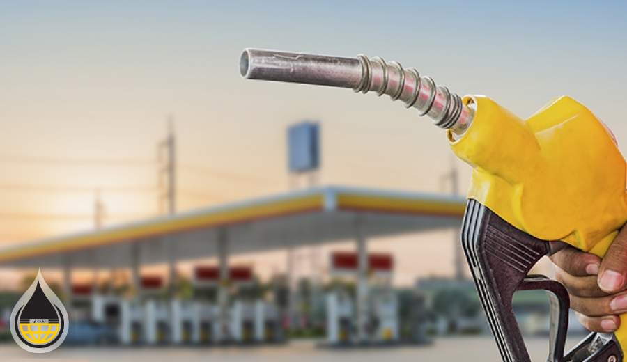 مصرف روزانه بنزین به ۱۳۰میلیون لیتر هم رسید/خودروسازی متهم ردیف اول کمبود بنزین