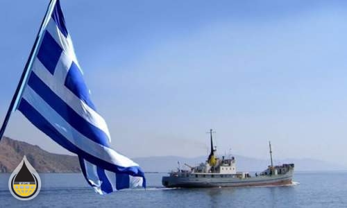 نفتکش حامل نفت باز پس گرفته از آمریکا در آستانه ترک یونان