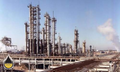 ظرفیت بارگیری بنزین در انبار نفت آبادان افزایش یافت