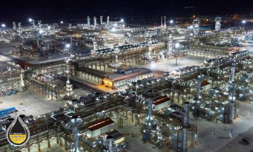 بازار ۸۰۰ هزار بشکه‌ای برای نفت ایران