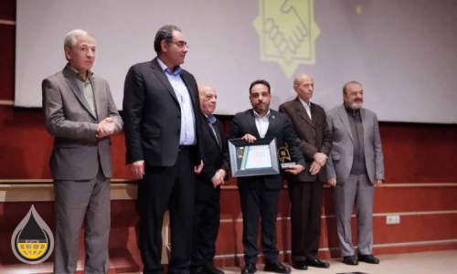حضور هلدینگ پتروپالایش اصفهان در جشنواره ملی انتشارات روابط‌عمومی