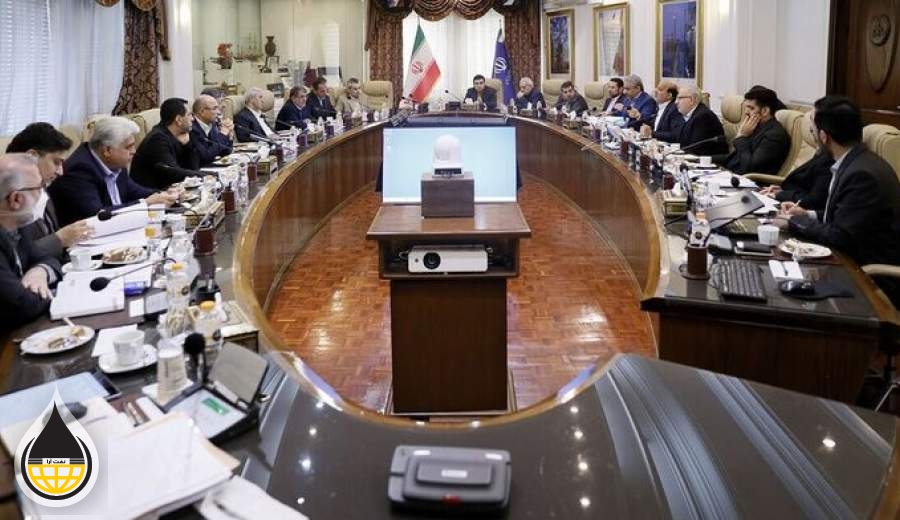 نشست مشترک وزیر نفت و رئیس ستاد اجرایی فرمان امام(ره) برگزار شد