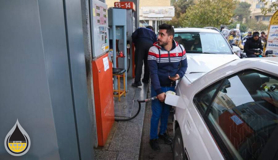 کسری ۲۰ میلیون لیتری بنزین در سال ۱۴۰۳/خودروسازان چه خسارتی به اقتصاد کشور می زنند؟