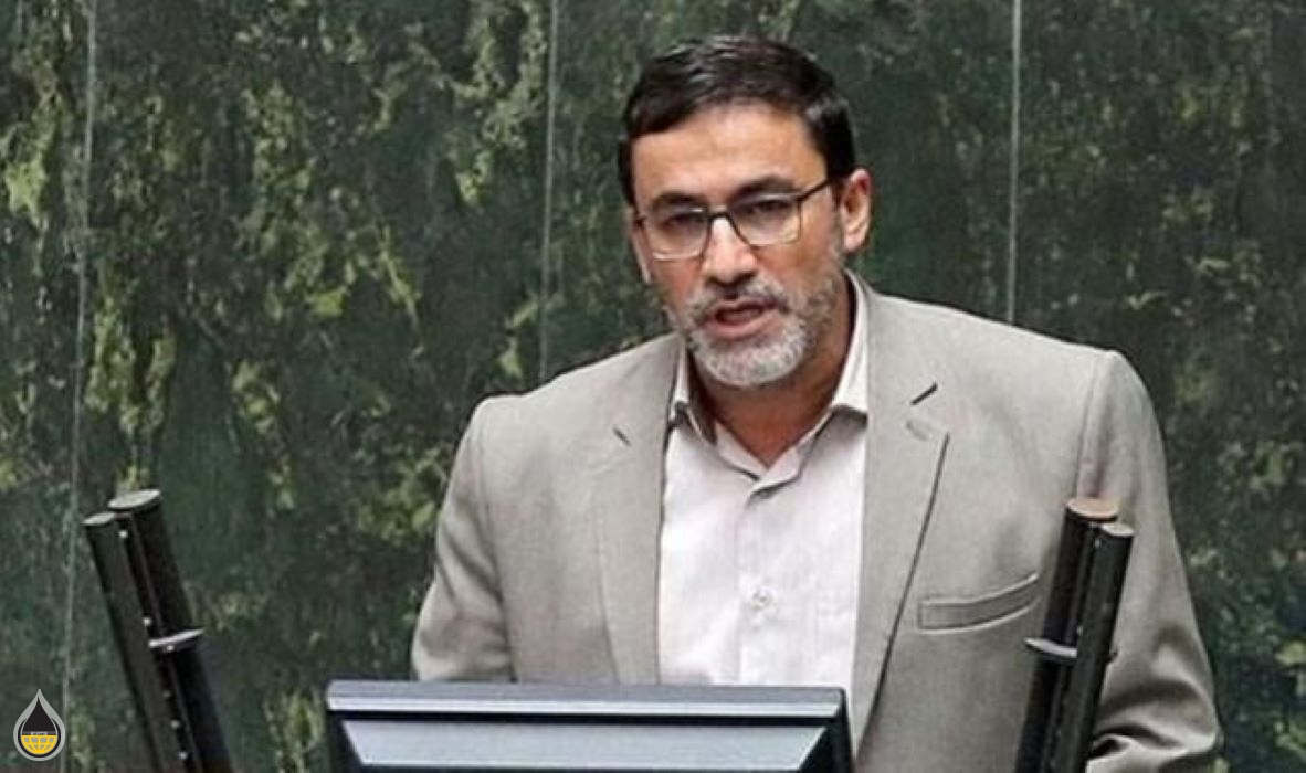 طاهری در مخالفت با برنامه‌های پیشنهادی وزیر صمت:"اتابک" سواد بازرگانی ندارد/هیچ دیدگاهی در خصوص وزارت صمت ندارد/برنامه هفتم توسعه اولویت ایشان نیست