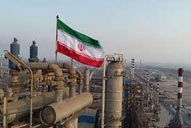 آسیب چالش‌های ژئوپلیتیک و سیاسی در صنعت انرژی ایران